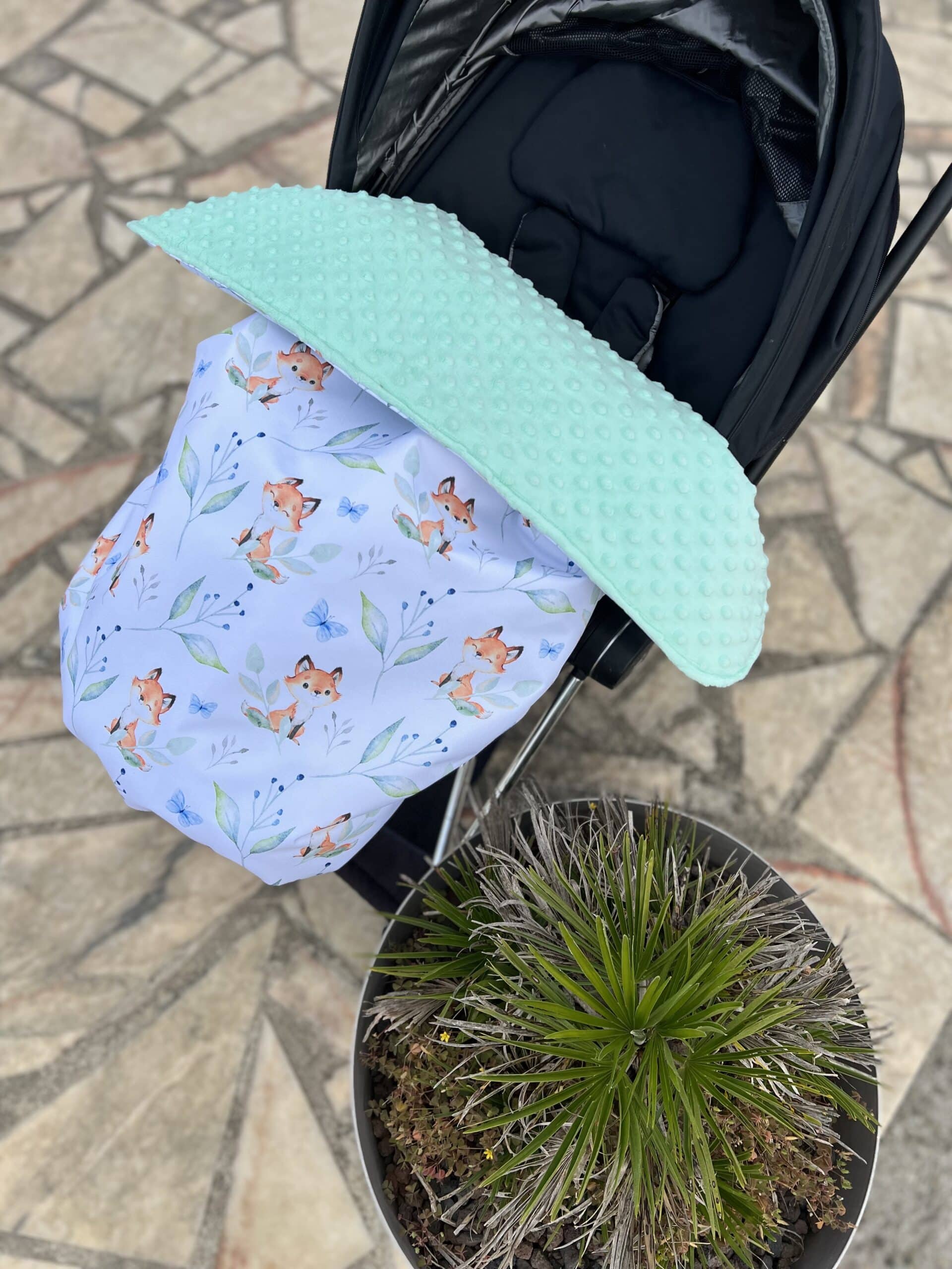 Couverture Coupe-Vent Pour Poussette Bébé - Housse Chaude En Laine D'Agneau - Protection Hiver Réglable 80x85 Cm