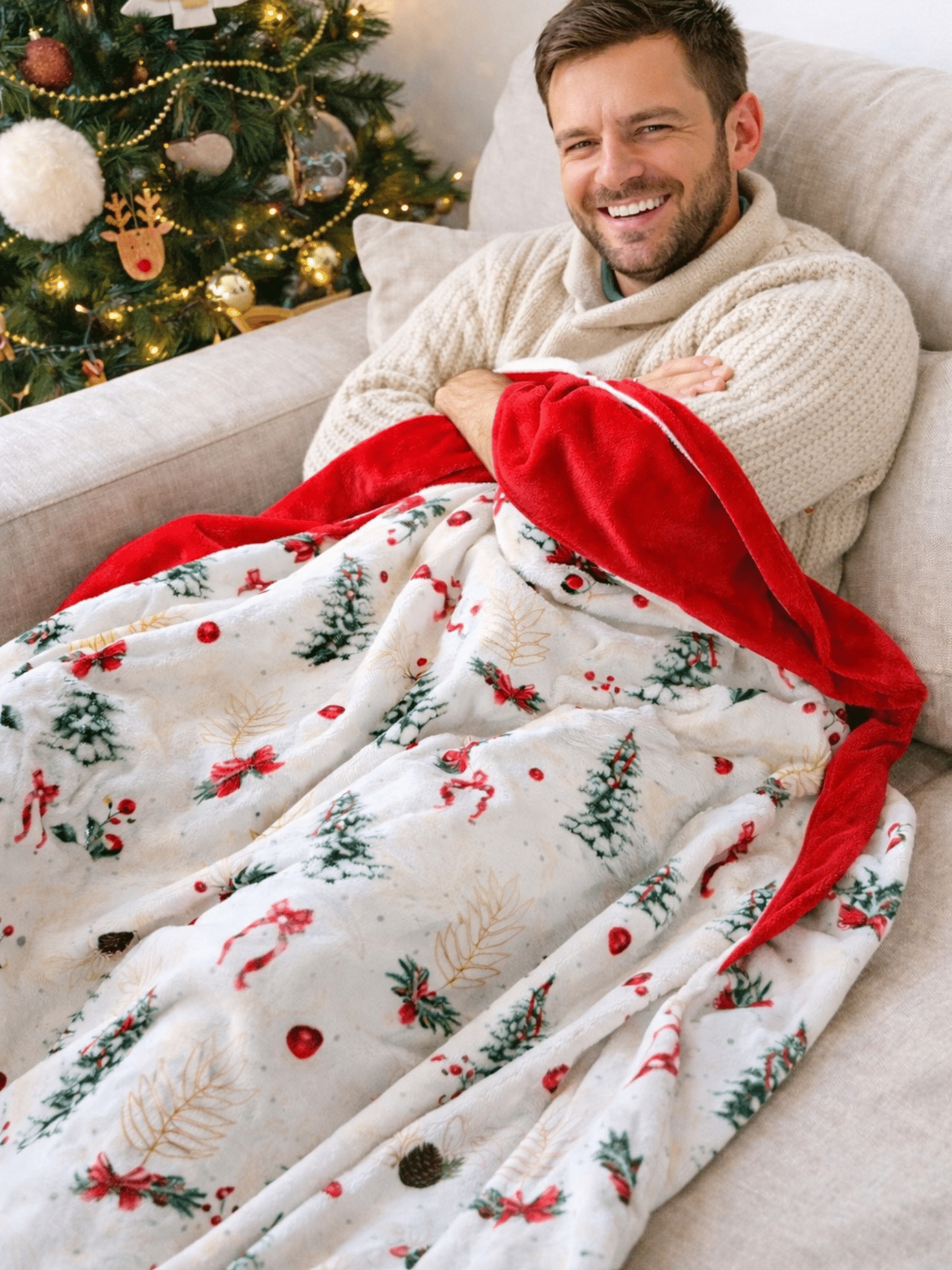 Plaid de Noël ultra doux fait main et personnalisable. Motif gourmand exclusif, tissu certifié et 2 tailles disponibles pour un Noël cocooning.