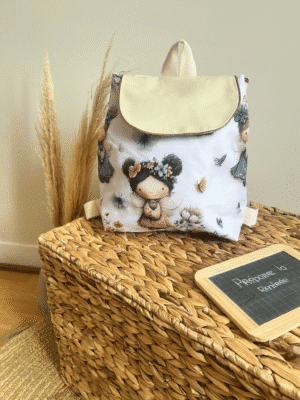sac a dos poupée