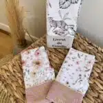 Motifs petites fleurs (à droite)